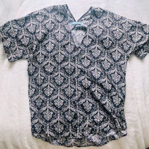 Boutique black and cream print short sleeve blouse